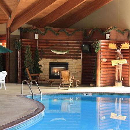 Cedar Creek Hotel Wausau - Rothschild Instalações foto