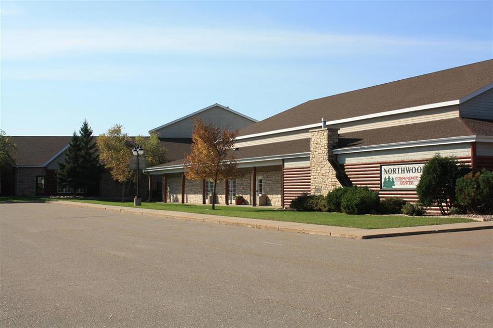 Cedar Creek Hotel Wausau - Rothschild Instalações foto